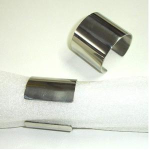 Anneau de serviette ovale en laiton, design haut de gamme, finition brillante, ovale, nickelé, décoration de table élégante, porte-anneau de serviette - Product Image 3