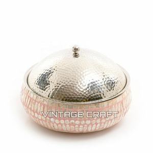 Bol de service alimentaire en nacre incrusté de style artisanal vintage, poli écologique, caractéristique animale unique, produit artisanal naturel - Product Image 2