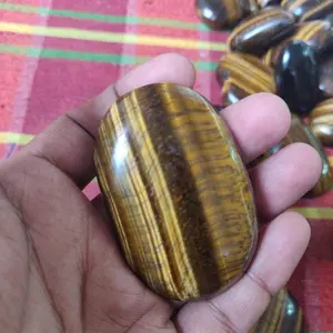 Commercio all'ingrosso pietra di palma occhio di tigre artigianato di cristallo pietre naturali Feng Shui Reiki rocce minerali spirituale peso della carta gemma di palma