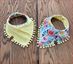 Bavoir de bandana 100% coton biologique, vente en gros - Product Image 1