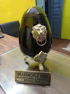 Urna Funeraria Americana de Latón Negra en Forma de Huevo, Estilo Brassworld India, para Adultos, Nueva y con Diseño Divertido - Product Image 2