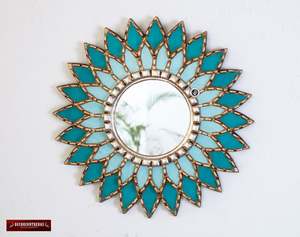 กระจกทรงกลมลายดอกทานตะวันสีฟ้าครามทำมือ - Product Image 1