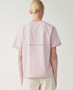 เสื้อยืดผู้หญิงคุณภาพสูง 220 GSM ทรงพอดีตัว ผู้ผลิตเสื้อผ้าพร้อมบริการติดป้ายคอและบรรจุภัณฑ์ตามสั่ง - Product Image 2