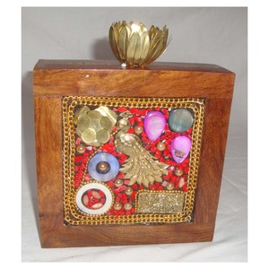 Rectangular Wooden Bird & Flower Art Work Clutch Purse - Product Image 1