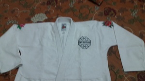 100% algodón perla tejido BJJ GI personalizado Jiu Jitsu Gi con Pantalón de sarga y Rashguard corto para Judo artes marciales al por mayor - Product Image 5