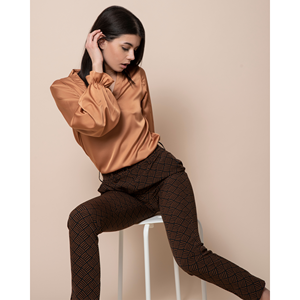 Pantalones de vestir italianos SM de la mejor calidad, con cintura alta, bolsillo francés, corte regular, modelo liso con cierre de botón, para el día a día. - Product Image 6