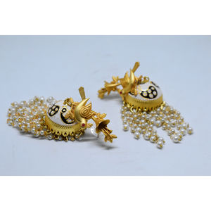 Aretes de aro jhumka con incrustaciones de piedras de latón con acabado mate dorado meenakari tradicional para niñas y mujeres - Product Image 2