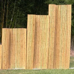 竹篱笆与便宜的价格和高品质