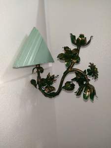 Iron T-Lite Holder Metal Decoración del hogar con tema floral Producto de regalo Técnica de soldadura - Product Image 4