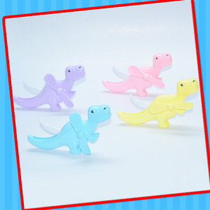 Juguete de abanico de dinosaurio púrpura para escuela, juguete de fábrica china de dulces, oferta, tienda, barato, 2020 - Product Image 2