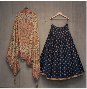 Tendencia Banarasi seda bordado trabajo Lehenga Choli Dupatta estilo indio moderno algodón fiesta desgaste étnico ropa al por mayor - Product Image 3