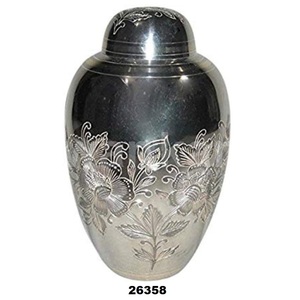 Urna de cremación de metal fuerte y duradera para mantener las cenizas humanas, urnas de cremación de latón con flores plateadas grabadas - Product Image 1