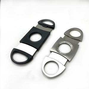 Cortador de Cigarros con Logotipo Personalizado, Forma Ovalada, Doble Guillotina, Hoja Doble de Acero Inoxidable para Cualquier Tamaño de Cigarro - Product Image 5