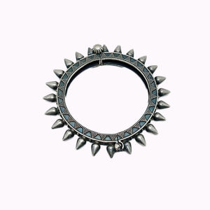 Bracelet ajustable de style occidental, aspect argenté, tendance, dernier cri, vente en gros, style indien, pour filles et femmes - Product Image 1