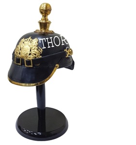 Armure médiévale Casque allemand impérial Pickel Haube Casque allemand prussien en cuir noir Finition en laiton - Product Image 1