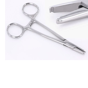 Forceps résistants jetables d'utilisation de tatouage d'acier inoxydable avec la marque de distributeur fabriquée au Pakistan - Product Image 3