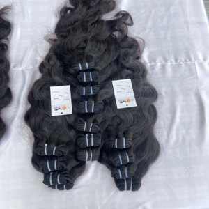 การรวมกลุ่มผมคลื่นน้ำอินเดียเกรด10a,การรวมกลุ่มผมบริสุทธิ์ที่ยังไม่ได้100% ดิบผมมนุษย์,การรวมกลุ่มเปียกและหยักสีธรรมชาติ - Product Image 1