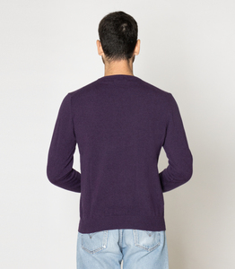 Maglione in filato di Cashmere 100% moda italiana manica lunga con scollo a V lavorato a mano per la fornitura di ODM di colore viola invernale - Product Image 3