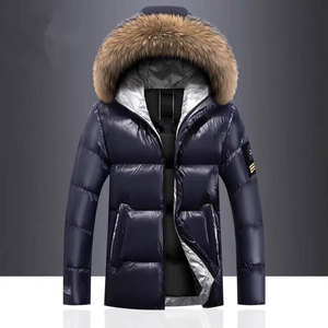 Nouvelle veste matelassée à capuche de haute qualité pour homme, modèle 2022, avec logo OEM, coupe oversize, noire, brillante, pour l'hiver - Product Image 4