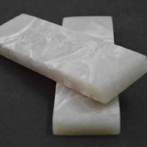 Élégant Love Design Poli Acrylique Diamant Résine Poignée Artisanat Naturel Produit MS EXPORT Folk Art Inde Art & Collection - Product Image 1