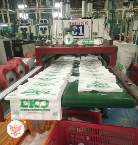 Sacs à provisions en plastique LDPE blanc avec logo personnalisé OEM pour l'emballage d'épicerie de supermarché et les expositions-Vente en gros - Product Image 6