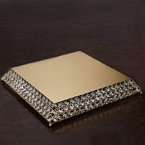 Nouveau support à gâteau carré en or moderne de luxe pour la décoration de mariage avec des designs attrayants - Product Image 1