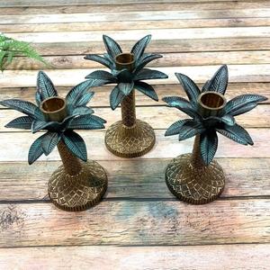 Bougeoir de palmier en métal pour la décoration intérieure - Product Image 1