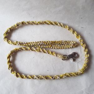 Correa para Perro Hecha a Mano con Cáñamo, Correa de Macramé con Nudos de Cáñamo *Amarillo* o *Morado* - Product Image 1