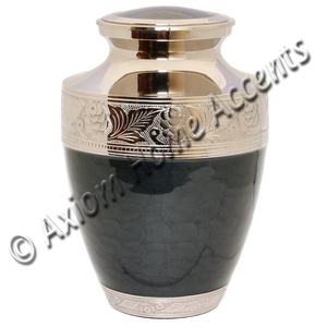 Urna de cremación de latón para adultos Color negro Fabricante indio Urna de cremación funeraria para cenizas humanas Peltre de Axiom Home Accents - Product Image 4