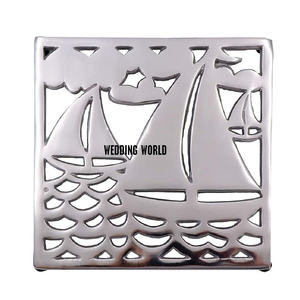 Dessous de plat en métal fait main de qualité supérieure forme ronde ustensiles de cuisine dessous de plat classique élégant vente en gros de dessous de plat en métal de luxe - Product Image 3