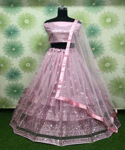 Designer lourd indien Lehenga Choli avec chemisier multi coloré à bas prix lavage en machine nettoyage à sec vêtement ethnique ApparelGarment - Product Image 5