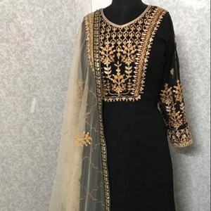 Robe de mariage élégante, tenue pour mariage et fête, avec des appliques élégantes, 2021 - Product Image 1