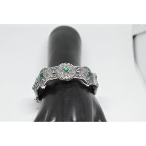 Nuevo brazalete abierto de latón con aspecto de plata, estilo indio de moda, hecho a mano por diseñadores, estilo occidental, para niñas y mujeres - Product Image 1