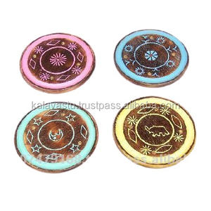 Porta Incienso de Sándalo y Recolector de Ceniza con Diseño Tallado y Coloreado para Uso Religioso - Product Image 1