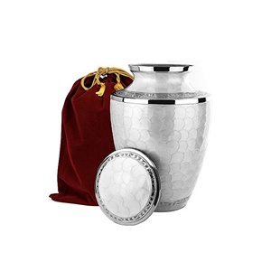Urne funéraire en laiton à texture attrayante blanche de conception merveilleuse pour les cendres humaines Fabricants d'urnes traditionnelles Exportateurs d'Inde - Product Image 3
