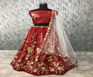 Moda Georgette hilo bordado secuencia trabajo lehenga choli con dupatta boda desgaste mejor precio étnico ropa Surat - Product Image 6