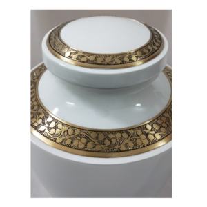 Urnes de crémation en métal et souvenirs avec urnes de décoration funéraire à bande sculptée dorée brillante - Product Image 2