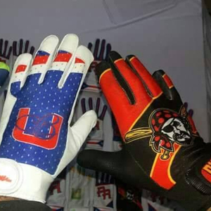 Gants de sport personnalisés sublimés pour le baseball et le softball - Product Image 1