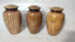 URNS in Wooden Color - Product Image 5
