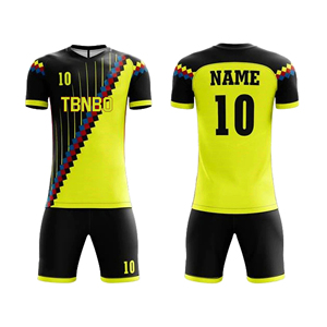Uniforme de Fútbol Personalizado para Hombre de Alta Calidad, 100% Poliéster, de Secado Rápido, con Manga Corta y Logotipo Personalizado - Product Image 4
