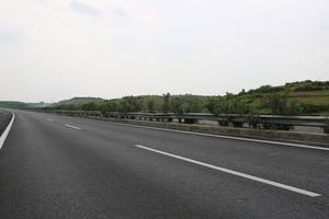 รั้วกั้นถนนนิรภัยAASHTOราวกั้นถนนGuardrail H2W4 Spacerทางด่วนบนถนนทางหลวง - Product Image 2