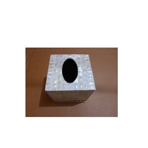 Caja de pañuelos hecha a mano con patrón de rayas, cubierta de caja de pañuelos de madera de color negro, soporte decorativo para servilletas - Product Image 5