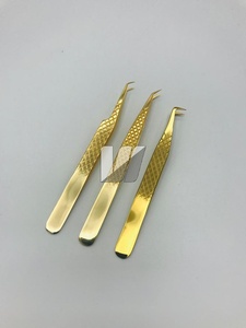 Pinzas japonesas de acero inoxidable sostenible para pestañas y cejas, empuñadura de diamante chapada en oro, logotipo personalizado, punta de volumen profesional - Product Image 2