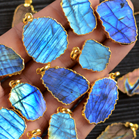 Freeform Double-Pointed Purple Labradorite Triangle Pendentif Baroque Poire Facettes Perles de Verre Électrolytique Fine Pendentifs Charms