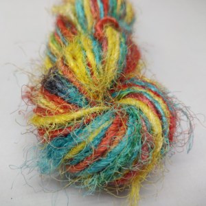 Hamaca de algodón tejido Sari de seda 100%, respetuosa con el medio ambiente, hecha a mano en Colombia, patrón bordado teñido de hilo reciclado - Product Image 5