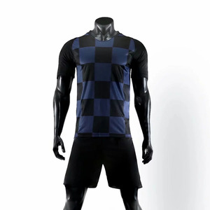 Best Quality Sublimation Soccer Uniform 100% Polyester Club Soccer Uniform - Product Image 3