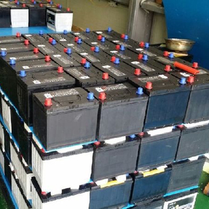 Batería de desecho usada de la mejor calidad, batería de ácido de plomo drenado, 100% - Product Image 1