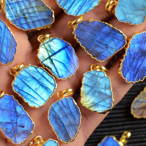 Piedra de Luna Negra Natural de alta calidad, colgante de ópalo, labradorita suelta, azul y rosa, venta al por mayor - Product Image 1