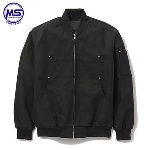 Chaqueta Bomber de hombre informal de buena calidad personalizada al por mayor, talla grande, cierre de cremallera, transpirable para invierno - Product Image 2