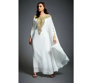 OEM Großhandel Frauen Caftan Abaya Hals Perlen Arbeit Long Flare Ärmel Weiß Brautkleider Hochzeit Kaftan Maxi kleid